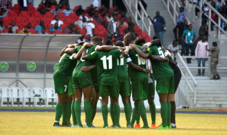 Нигерия біріншілігінде футболшы матч кезінде көз жұмды