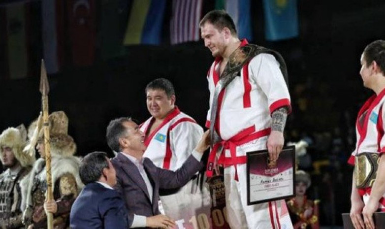 Абсолютный чемпион мира по Qazaq kuresi попался на допинге 