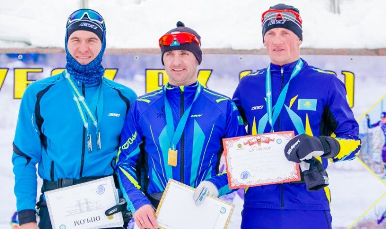 Евгений Величко - победитель в гонке на 10 км на Кубке Казахстана по лыжным гонкам