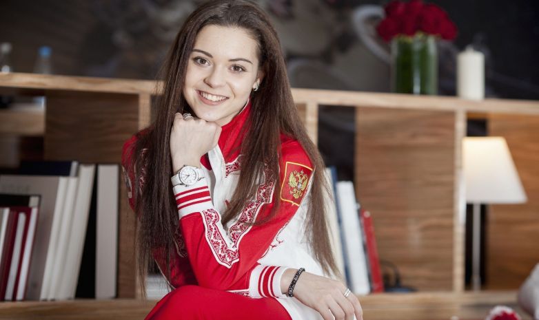 Сотникова: Тену нужен психолог, а у Турсынбаевой все только начинается