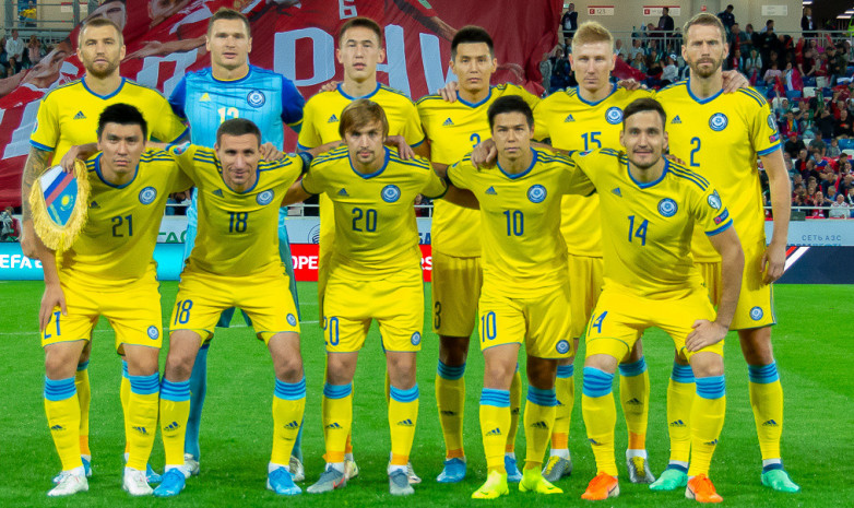 Российское СМИ: «Какой процент в сборной составляют казахи?»