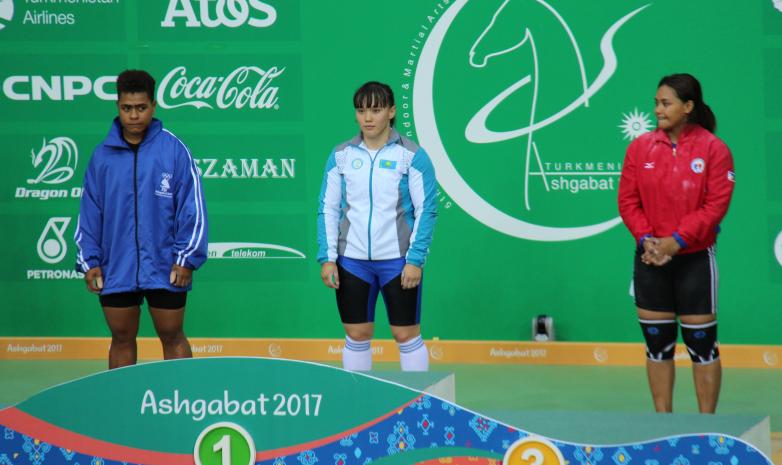 Садыкова – чемпионка Азиатских игр «Ашхабад–2017» по тяжелой атлетике 