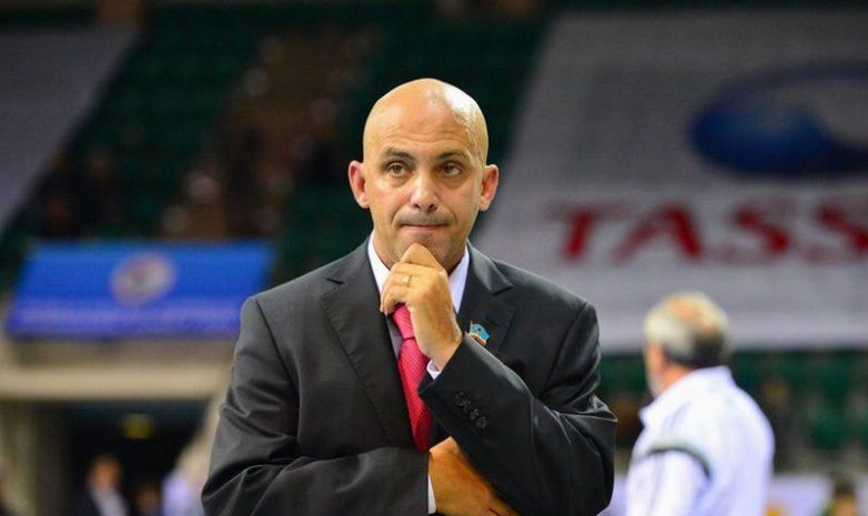Какау покинет пост главного тренера сборной Казахстана   