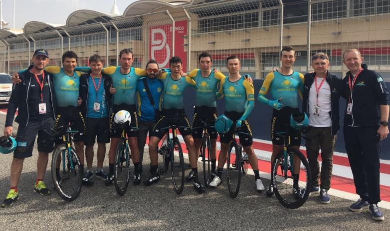 Казахстан завоевал золото в командной гонке на чемпионате Азии