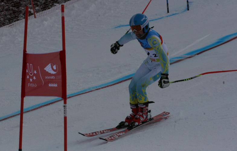 Горные лыжи. Сборная Казахстана стала девятой в командной гонке