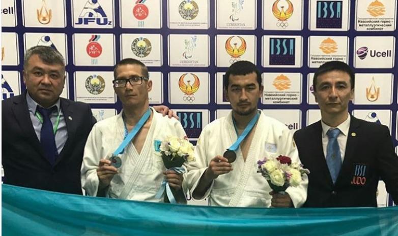 Паралимпийцы сборной Казахстана завоевали первые медали