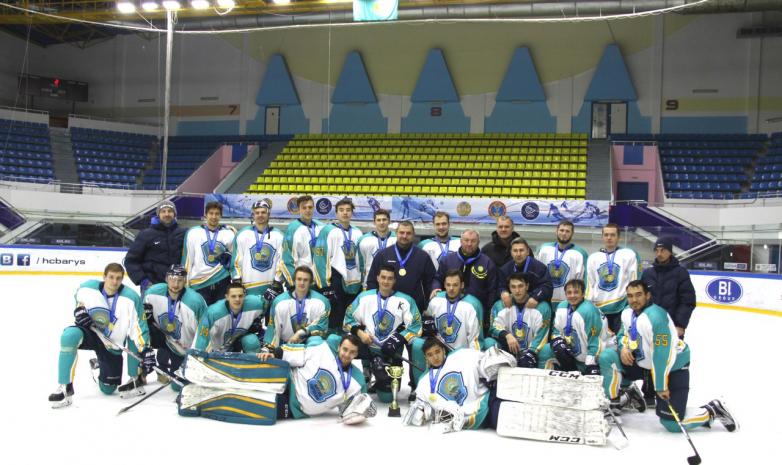 Команда ВКО завоевала золотые медали на IV зимней Спартакиаде РК по хоккею с шайбой