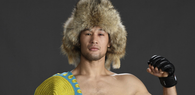 «Хвастаться не надо». Казахстанский боец UFC высказался о победе Чимаева