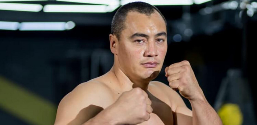 В США отреагировали на бой непобежденного боксера из Казахстана против мощного панчера 