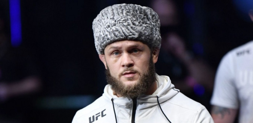 UFC официально анонсировал топовый бой уроженца Казахстана
