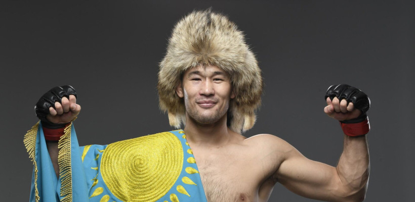 Шавкат Рахмонов встретился с одной из самых красивых боксерш Казахстана. ФОТО
