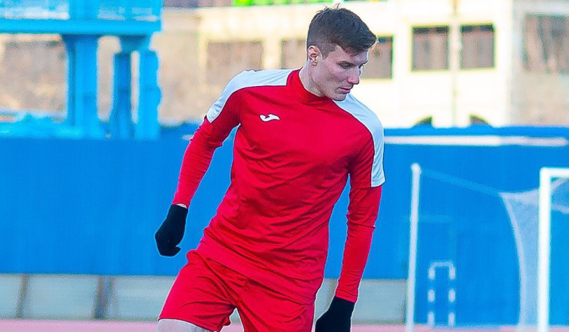 Два белорусских игрока подписали контракты с «Кайсаром»