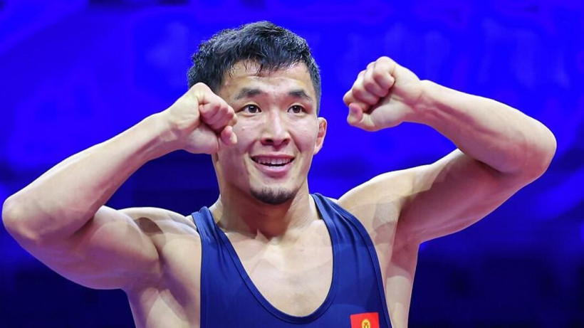 Жоламан Шаршенбеков вышел в четвертьфинал чемпионата Азии в Бишкеке
