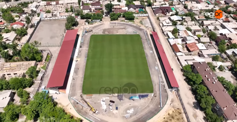 Как выглядит обновленный стадион «Курманбек» в Жалал-Абаде. ВИДЕО