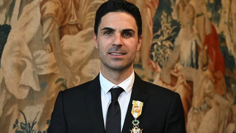 Тренер клуба АПЛ награжден королевским орденом Изабеллы Католической