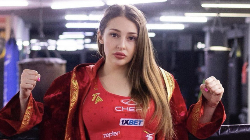 Самая сексуальная боксерша Казахстана раскрыла дату следующего боя