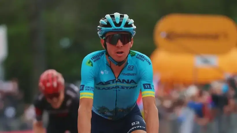 Гонщик «Астаны» стал 22-м на десятом этапе «Джиро д’Италия»