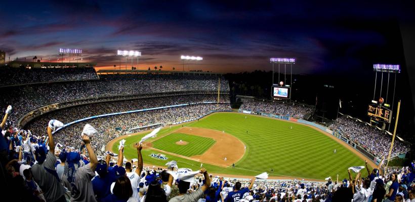 Dodgers Stadium Головкин - Альварес кездесуін қабылдауы мүмкін