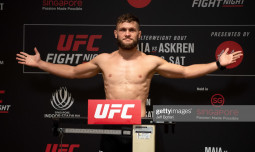 UFC: Рафаэль Физиев хочет подраться с «Корейским Зомби»